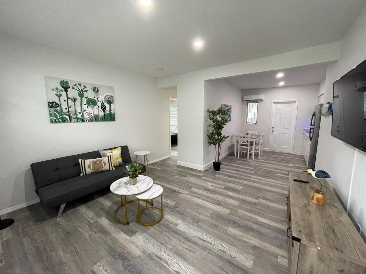 Douglas Rd Apartments Miami Zewnętrze zdjęcie