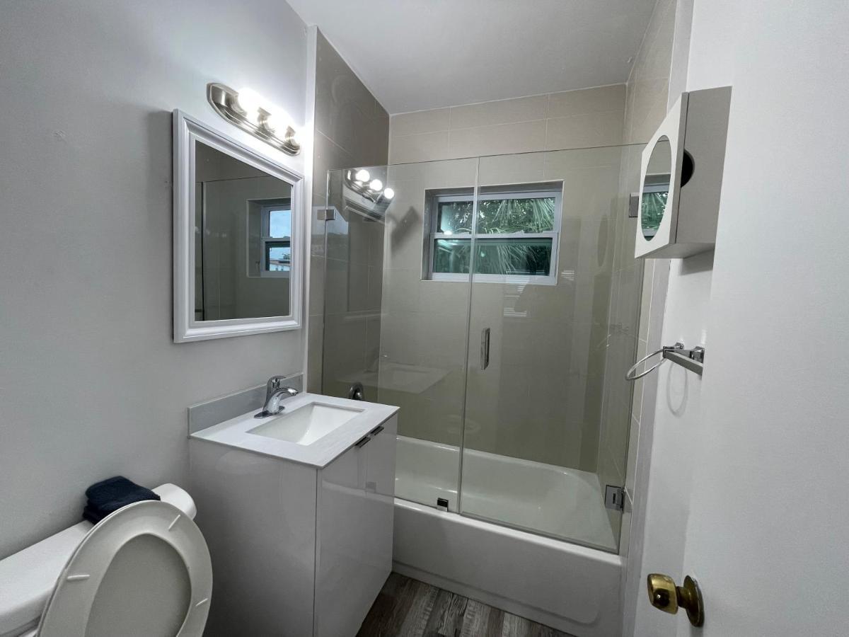 Douglas Rd Apartments Miami Zewnętrze zdjęcie