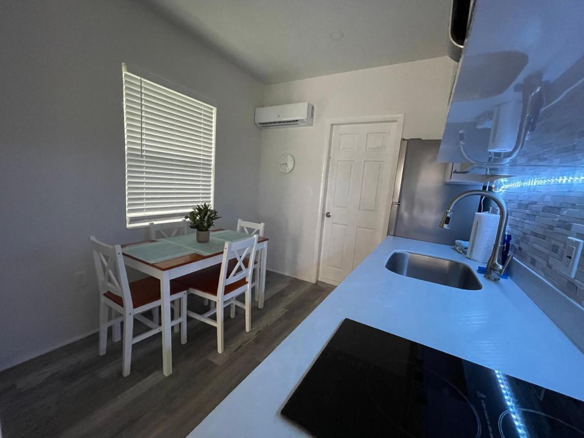 Douglas Rd Apartments Miami Zewnętrze zdjęcie