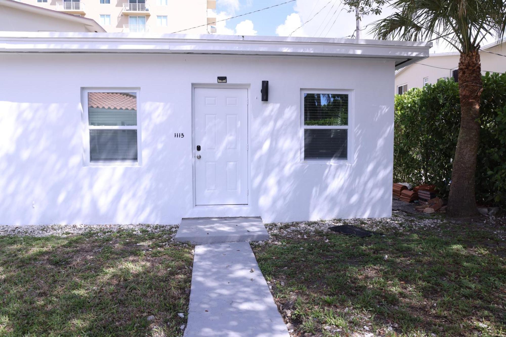 Douglas Rd Apartments Miami Zewnętrze zdjęcie
